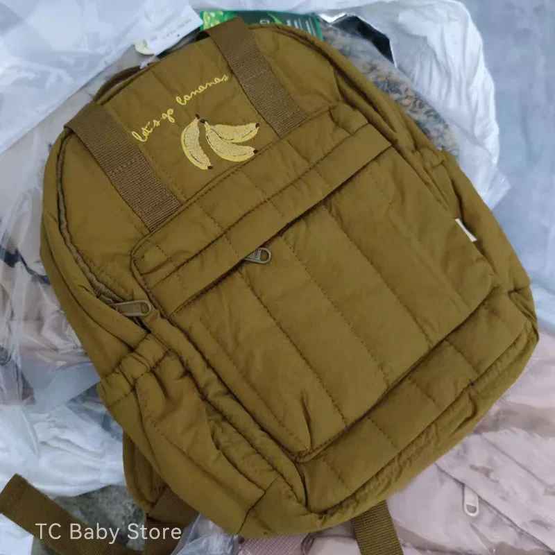 petit sac à dos à langer vert