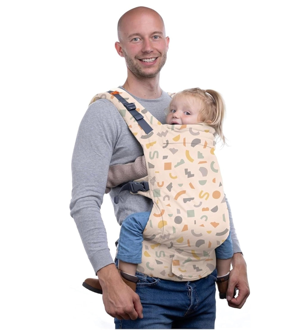 porte bébé en forme géométrique