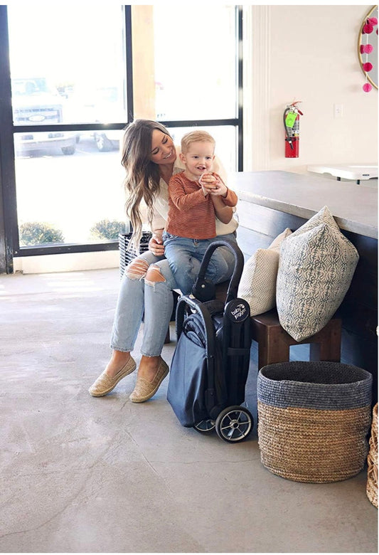 poussette bébé confort maman heureuse