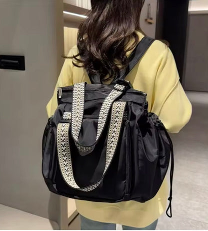 sac à dos à langer noir