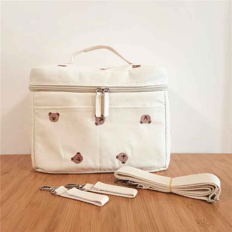 sac à langer bébé blanc