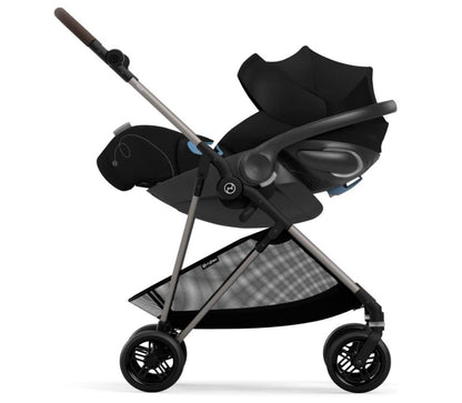 siège auto adaptée aux poussettes